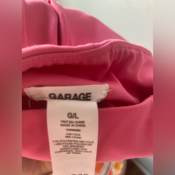 GARAGE PINK BIKE SHORTS - Picture 2 of 3